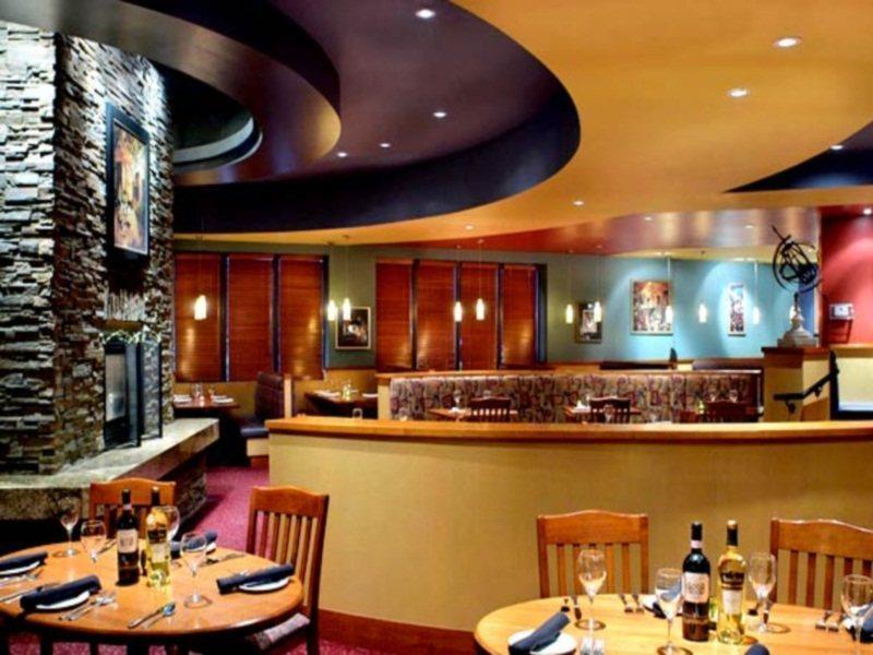 Courtyard By Marriott Niagara-Fälle Restaurant foto